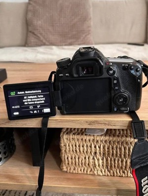 Canon EOS 70D Reflexkamera +17-50m