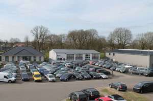 Nissan Micra Acenta *TÜV-NEU* Bild 2