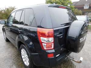 Suzuki Grand Vitara 1.9 DDiS Comfort Bild 4