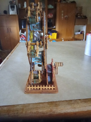 Riesenrad aus Holz 