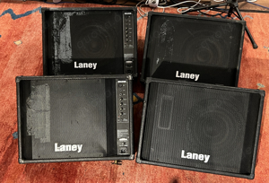 Laney CP12 - Monitorset, 2 aktiv, 2 passiv