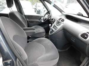 Citroen Xsara Picasso 1.6 Style Bild 5