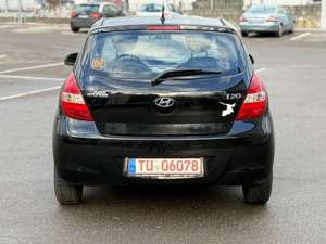 Hyundai i20 1.2 Klima | Scheckheft | TÜV 04/2028 Bild 5