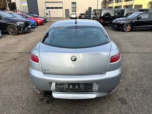 Alfa Romeo GT 3.2 V6 Distinctive Bild 4 Alfa Romeo GT 3.2 V6 Distinctive Bild 4