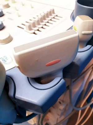 Toshiba Xario SSA-660A Ultraschallgerät  Bild 3