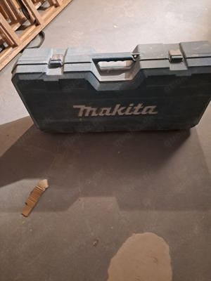 Große Flex von Makita