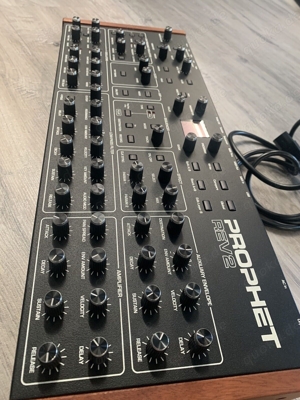 prophet rev 2  8 Voice