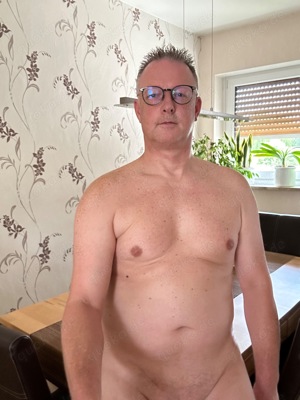 Suche Beziehung mit einem FKK,Nudisten Paar ab 60+ 