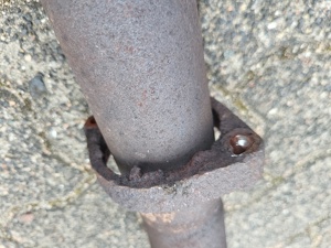 Mercedes-Benz W208 230K Katalysatoren Bild 3 Mercedes-Benz W208 230K Katalysatoren Bild 3