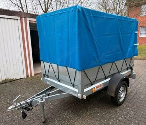 Pkw Anhänger Planenanhänger 750kg zu vermieten 