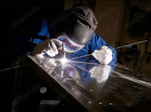 Schweißer Schlosser Reparaturschweißungen 