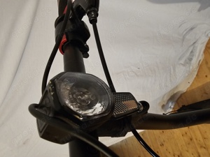 E-Scooter Moovi Bild 3