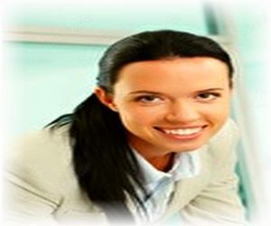 Geschiedene temperamentvolle Frau von 40 Jahren will nochmal verliebt durchstarten