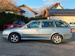 Skoda Octavia Combi 1.6 - Klima - AHK Bild 4