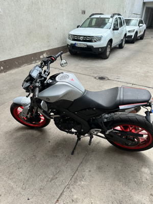 Yamaha MT125 