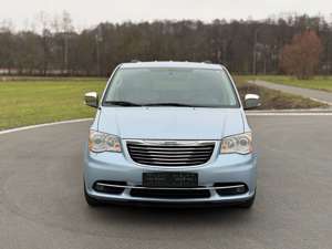 Chrysler Grand Voyager Town Country LPG 2x DVD Vollleder Limited Xenon Bild 2