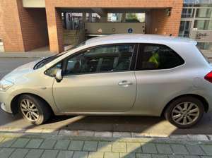 Toyota Auris Auris+1.4+D-4D+Life Bild 5