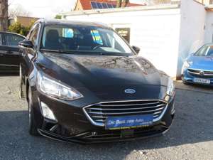 Ford Focus Titanium Mildhybrid!! TOP!!Navi!!Allwetter!!