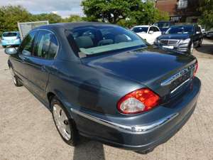 Jaguar X-Type 2.5 Bild 2
