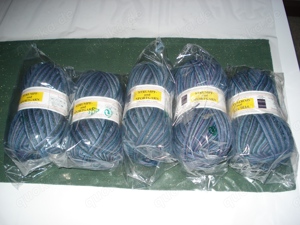 4 x 150 g Strickgarn, Wolle blau neu OVP
