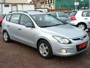 Hyundai i30 i30cw 1.6 CRDi Edition Plus Bild 2