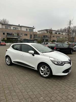 Renault Clio TÜV NEU