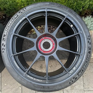 OZ RACING Superforgiata 9+12x 20 Felgen  Bild 4