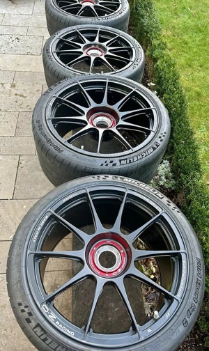 OZ RACING Superforgiata 9+12x 20 Felgen  Bild 3