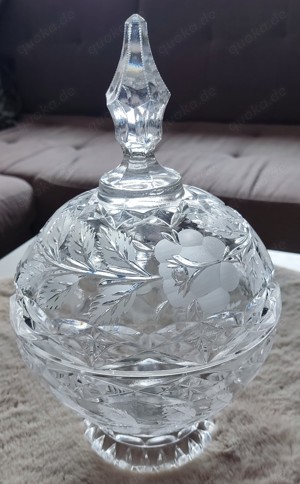 Kristall-Bonboniere Aufbewahrung mit Deckel und Schliff, unbenutzt