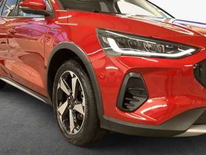 Ford Focus Turnier 1.0 EcoBoost ACTIVE LED*NAVI*SOUND Bild 4