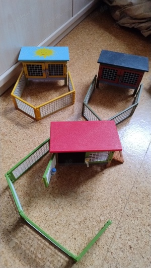 Schleich Kaninchenstall + Hundekörbchen