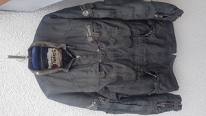 Moderne Motorrad-Jacke Marke Tuareg