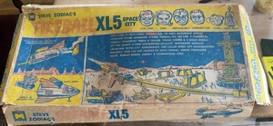 Fireball XL5 Space City (1964) Teile enthalten