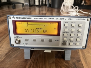 Rohde Schwarz URE3 350.5315.03 RMS  Peak Voltmeter DC