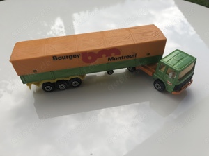 majorette Sattelzug, M 1:60, aus Konvolut, Auflieger, Bourgey Bild 2