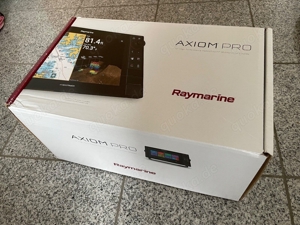 Raymarine Axiom Pro 12 RVX - Neu, geöffnet jedoch ungenutzt