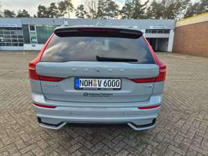 Volvo XC60 Plus Dark T6 Recharge Plug-In HybridAWD Bild 5