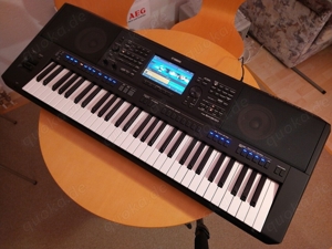 Yamaha PSR-SX900 Keyboard (mit Synth Expansions) + Restgarantie
