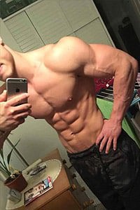 Bi Mann mit 22x5 sucht Bodybuilder in Nrw  Bild 2