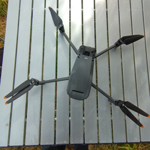 DJI Mavic 3 Fly More Combo (EU) - TOP Zustand