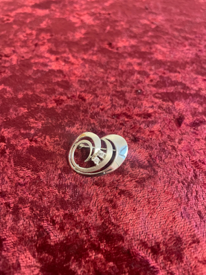 Silber Brosche matt und glänzend mit Steinen, 925A