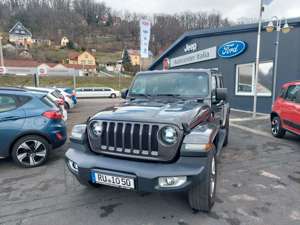 Jeep Wrangler Unlimited Sahara Dual-Top AHK