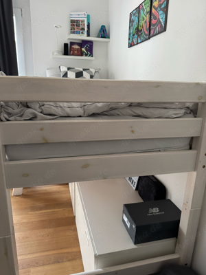 Hochbett Holz weiß lasiert