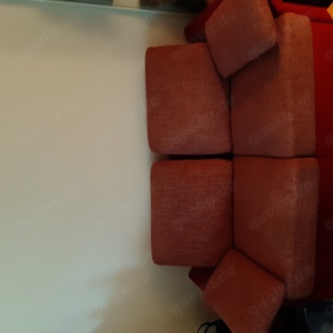 Sehr gut erhaltenes 2-Sitzer-Sofa