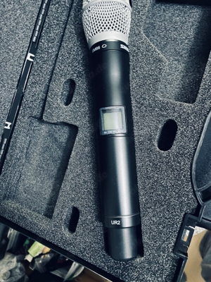 SHURE UR4D -R9-790-865MHz + 2 X UR2 mit 2 X SM86 Kapsel(Wie Neu )vollfunktion ! Bild 2