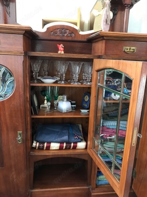 Jugendstil- Kaminschrank wunderschöne Verzierungen  Bild 3