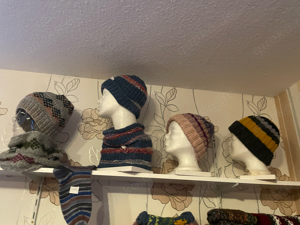 Einmalige Handarbeit - Einzigartige Stricksachen für Groß & Klein!