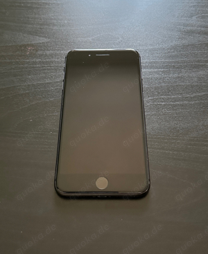 Sehr gepflegtes iPhone 8 Plus - 64GB - Schwarz - TOP Zustand Bild 3
