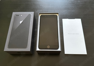 Sehr gepflegtes iPhone 8 Plus - 64GB - Schwarz - TOP Zustand