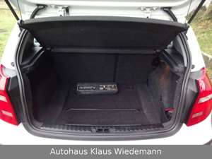 BMW 116 i Limousine - 1.Hd./orig. erst 29 TKM Bild 5